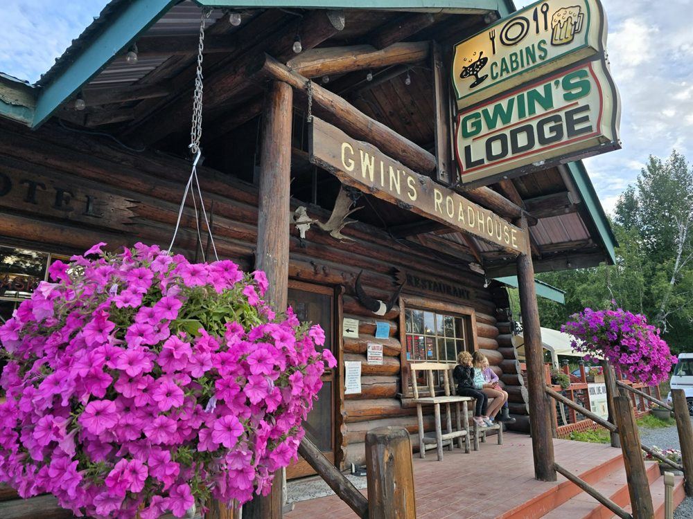 Landscape view for Gwin’s Lodge and Roadhouse