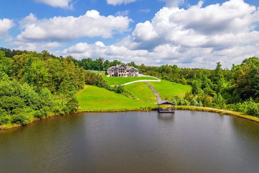 Landscape view for Twin Lakes Estate