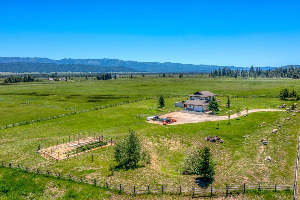 Cascade Hot Springs Estate, view 2